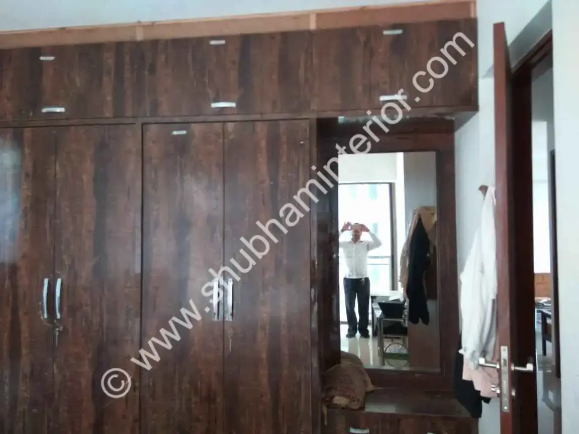 Walldrobe Design